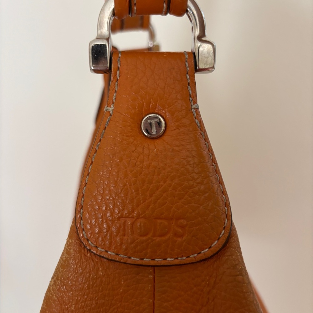 TOD'S Charlotte Hobo - Picture 13 of 13